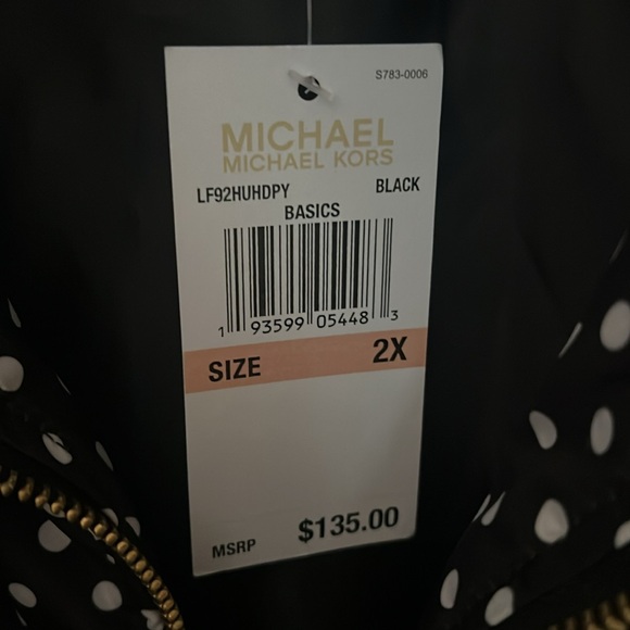 Black and White Polka Dot Vest - Picture 4 of 4